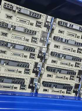 议价9成新安川伺服驱动器SGPMS-2R5A10ASGPMS