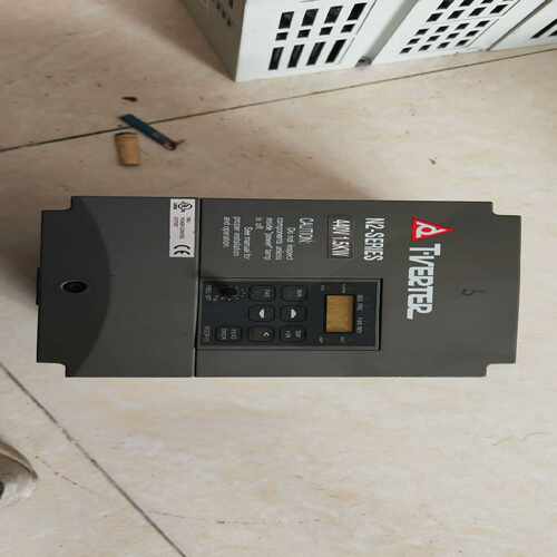 (询价)台安变频器，N2-402-H3功能无破损成色新，的联