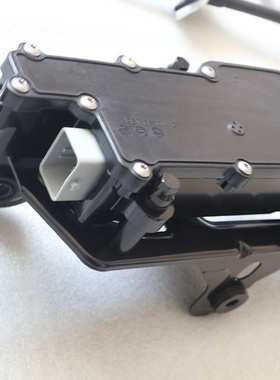 厂家适用汽车配件控制汽车电子刹总成59700-B8800汽车电子手刹