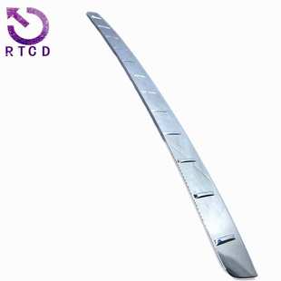 后保险杠中央亮条YL009147DX适用标致5008 P87