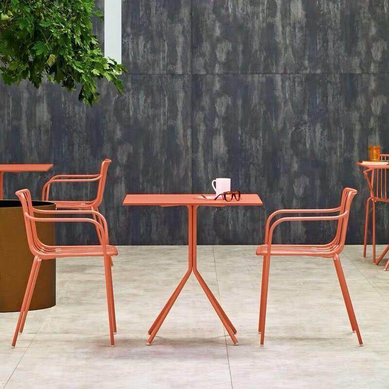 北欧咖啡馆网红餐桌桌椅组合户外庭院甜品店铁艺镂空创意休闲椅子