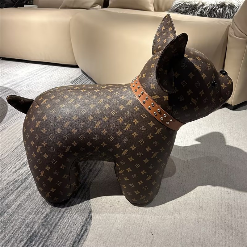 高级感法斗狗狗凳子动物坐凳网红家用轻奢客厅门口换鞋凳乔迁礼物