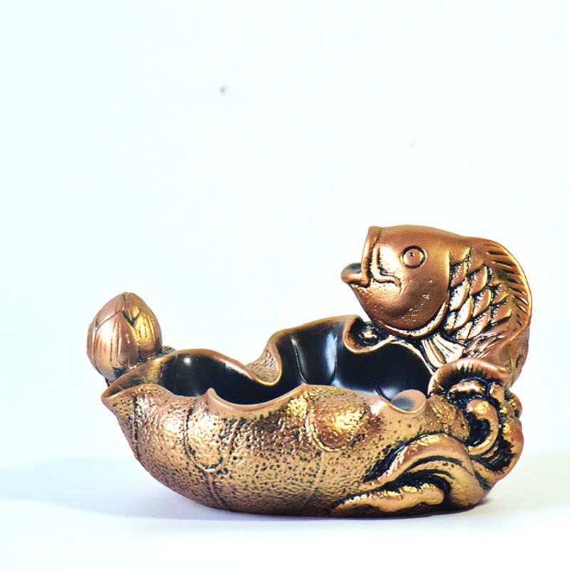 创意复古招财鲤鱼时尚潮流烟灰缸客厅工艺品书桌办公桌摆件礼品