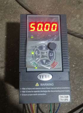 TEDY变频器DY200-T4R75GB/1R5PB，0.7