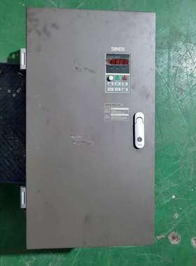 正弦变频器EM303B-090G/110P-3，90KW/1