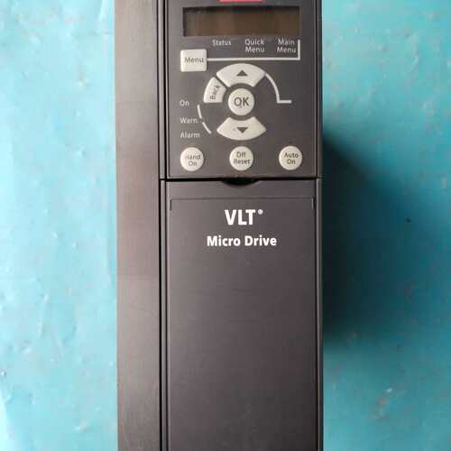 丹佛斯7.5kW变频器FC-051P7K5T4E20H3B，