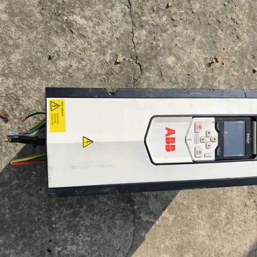 变频器  ACS880-01-032A-3  功能