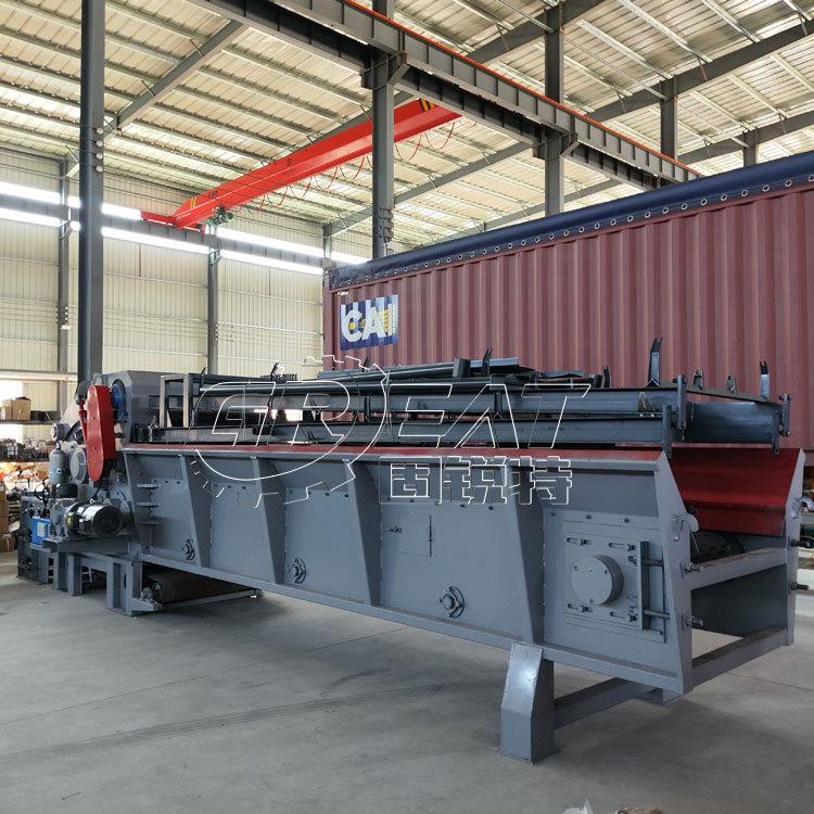 锯解板材粉碎机 铲车上料原木板破碎机 护墙板破碎机 木饰面粉碎