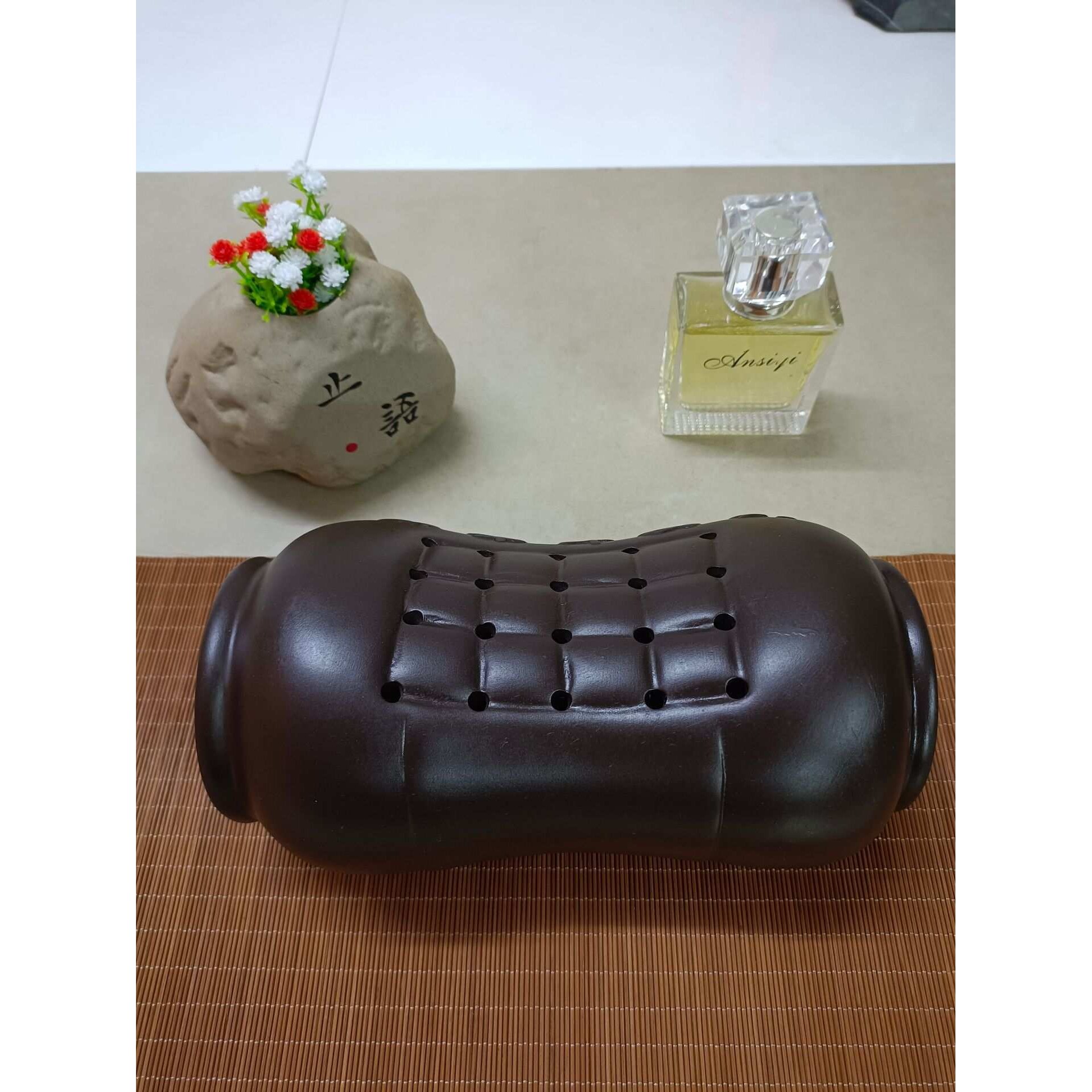 紫砂枕头颈椎枕艾灸枕肩颈牵拉理疗家用艾灸器具热敷脖子砭石枕头