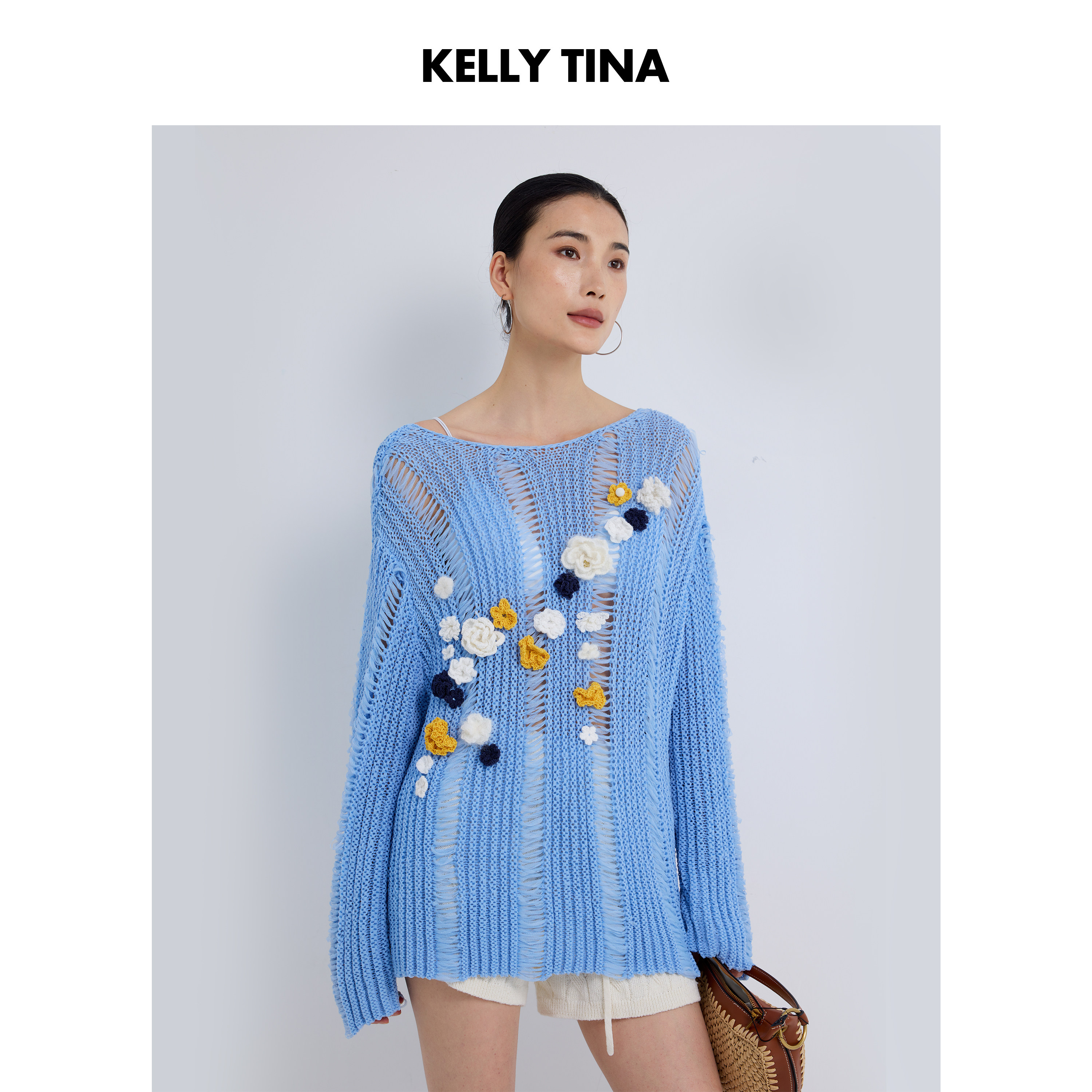KELLY TINA 春夏日花园镂空正反两穿套头毛衫女手工钩花镂空上衣