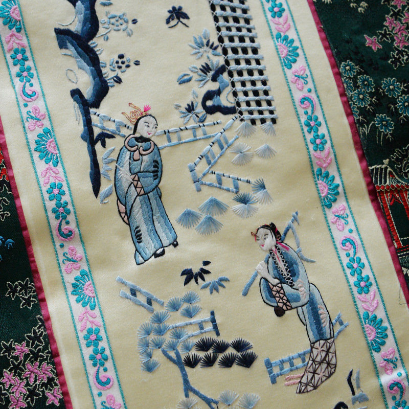 手工刺绣垫子老绣片真丝饰画物仕女壁画条屏风饰出口礼品