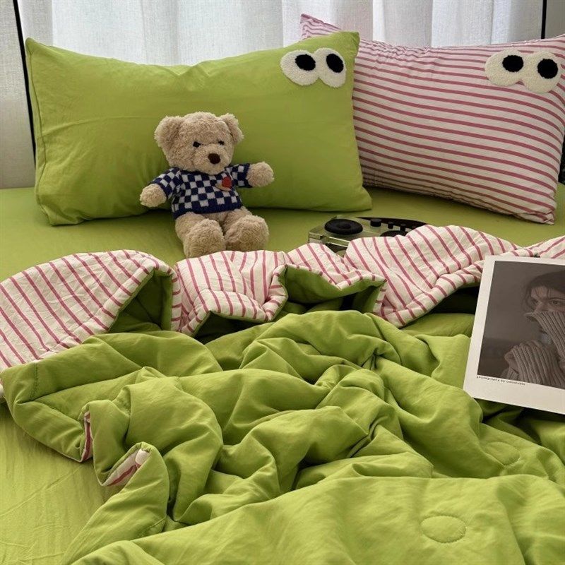 果绿色拼条纹小眼睛毛巾绣水洗棉夏凉被四件套夏季空调被薄被芯2m