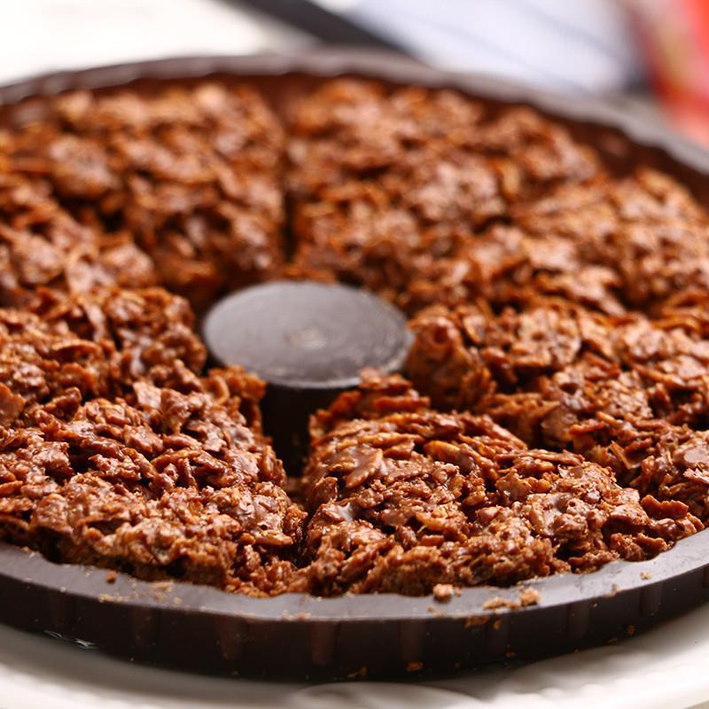 热卖日本进口零食crispchoco巧克力脆片nissin可可味燕麦脆批饼干