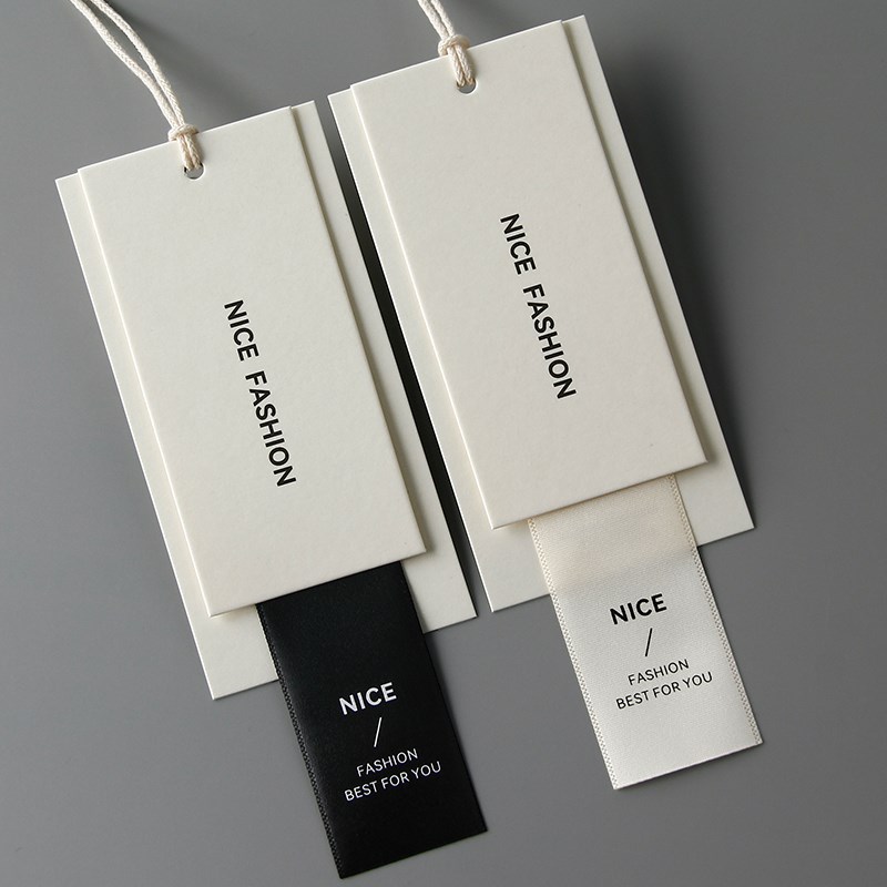 服装店吊牌高级感男女装织带挂牌厚纸定做衣服商标签订制设计现货