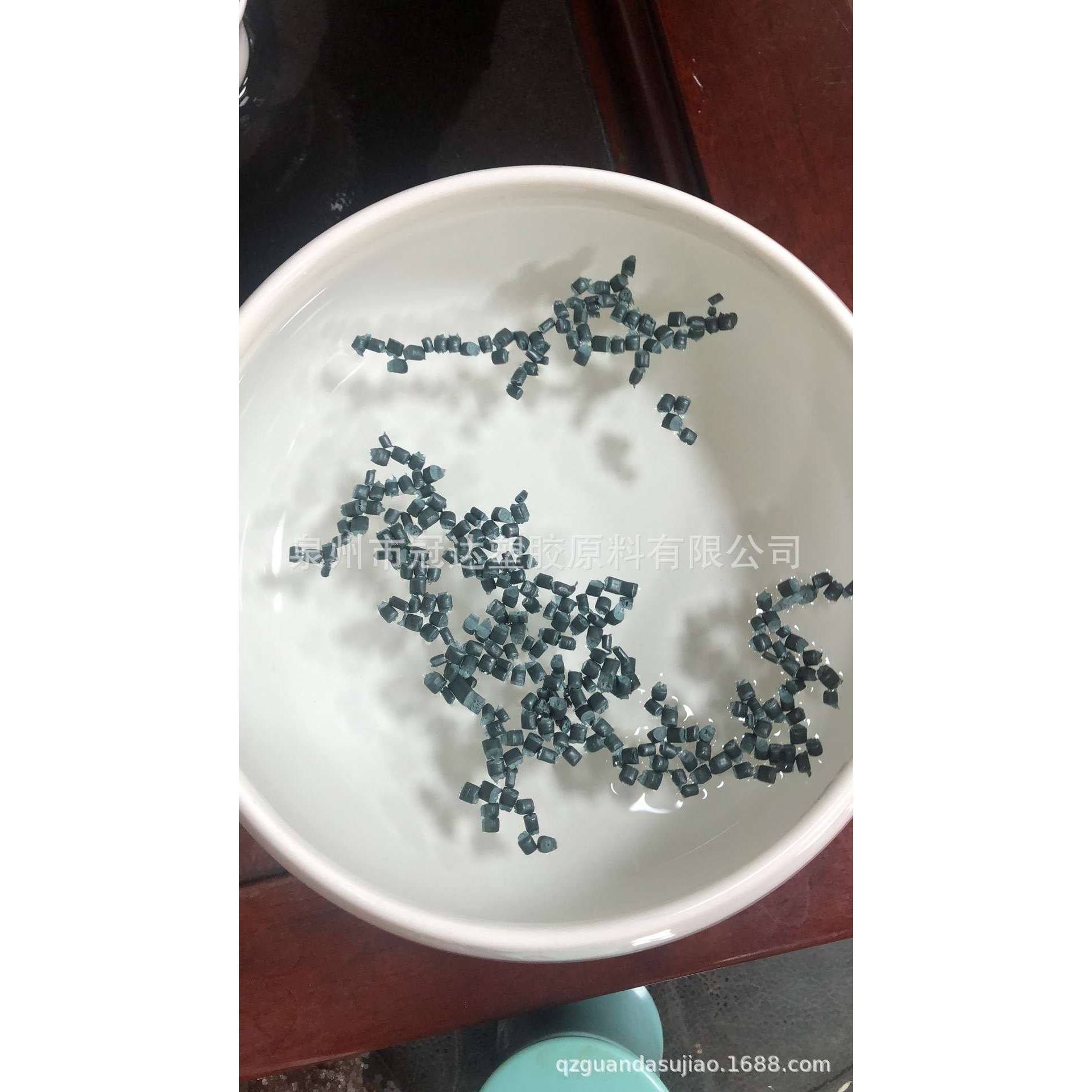 福建再生料HDPE造粒颗粒 LDPE低压中空吹膜造粒PE HDPE再生造粒厂,橡塑材料及制品,特种塑料,淘宝优惠券,粉丝福利购,淘宝优惠卷