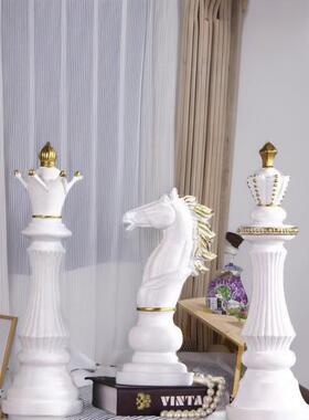 0国际象棋书房客厅酒柜展厅装饰摆件国王后战马树脂工艺品