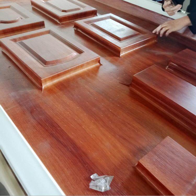 全自动木工覆膜机器 木工机械橱柜移门曲面室内门真空吸塑覆膜机