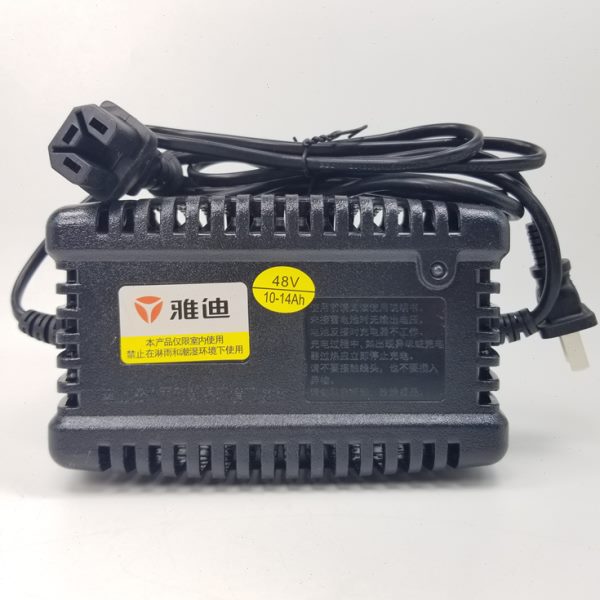 雅迪原装电动车充电器48V12AH48V20AH60V30AH64V72V原厂正品脉冲