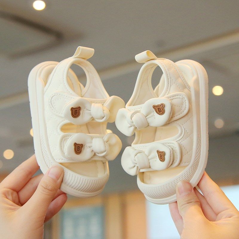 2025夏季新款女宝宝凉鞋1一4岁小女孩公主鞋幼童软底学步婴儿鞋子