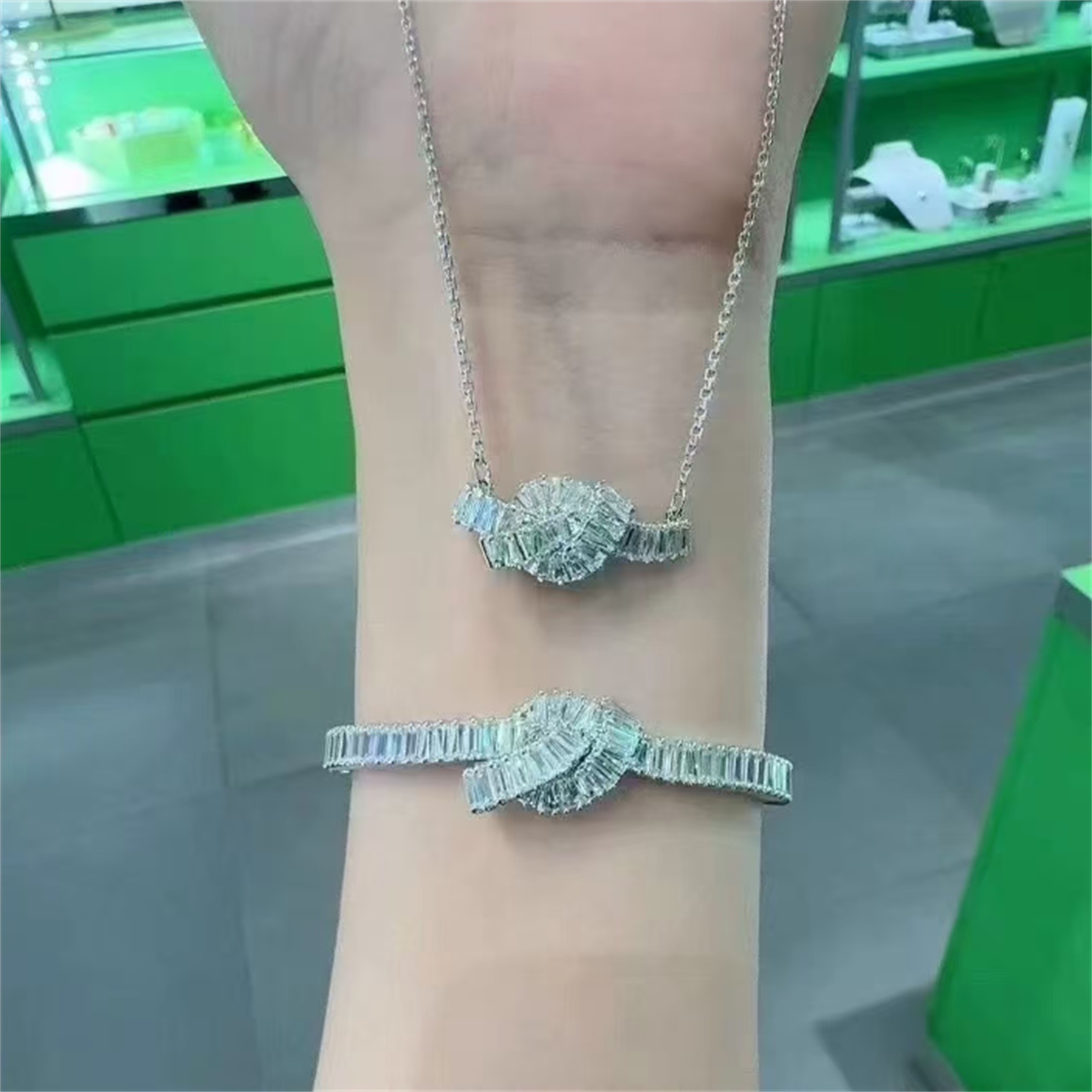 新品Matrix丝带形项链手链耳钉配饰饰品高级送礼物甜妹风精致百搭
