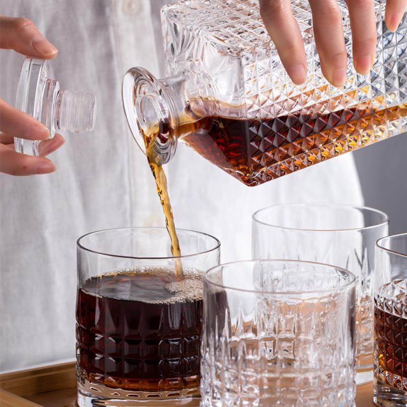 好货原装进口 水晶玻璃 洋酒瓶威士忌瓶空瓶子密封红白酒樽泡酒瓶