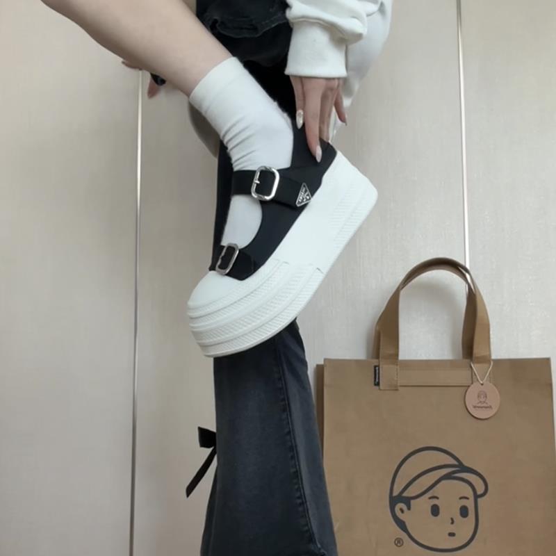 新品韩版厚底圆头玛丽珍鞋女2026年夏一字扣带内增高小个子休闲松