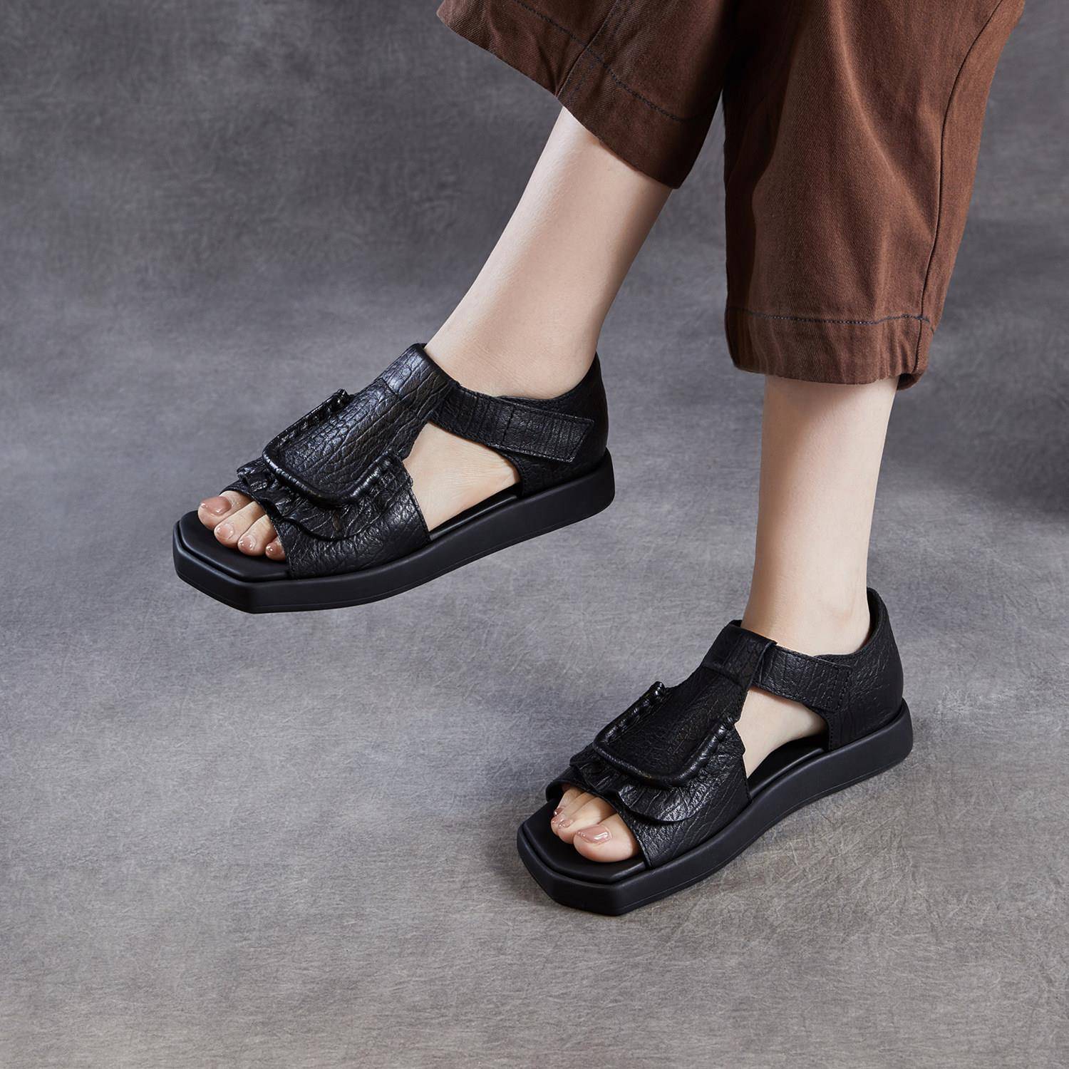 新品头层牛皮罗马凉鞋女2026夏季新款外穿厚底软皮透气轻便舒适妈