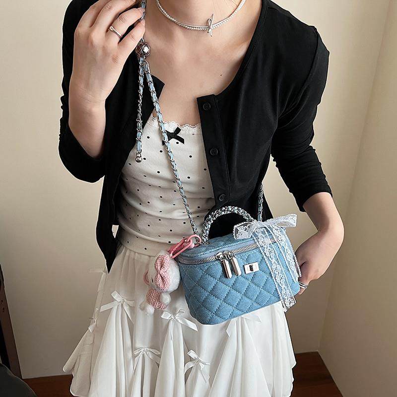 好货今年流行手提盒子包女式2025新款时尚牛仔布单肩包精致链条斜,箱包皮具/热销女包/男包,水桶包,淘宝优惠券,粉丝福利购,淘宝优惠卷