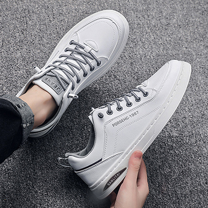 新款特大码男鞋45休闲小白鞋46运动板鞋加大号47脚宽鞋子男48