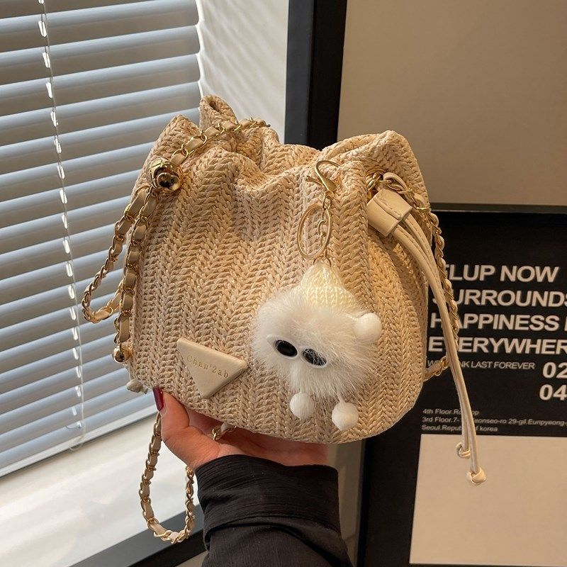 夏季时尚草编包女2024新款海边沙滩编织包流行爆款链条斜挎水桶包,箱包皮具/热销女包/男包,通用款女包,淘宝优惠券,粉丝福利购,淘宝优惠卷