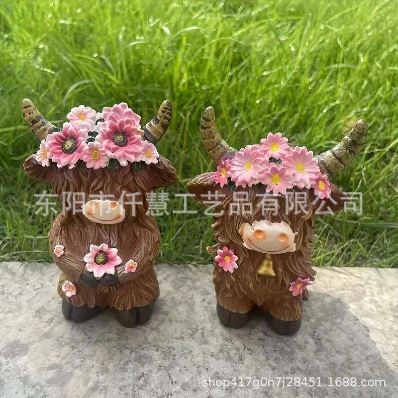 跨境新款卡通情侣小牛玄关装饰摆件情人节套装高地牛创意家居工艺