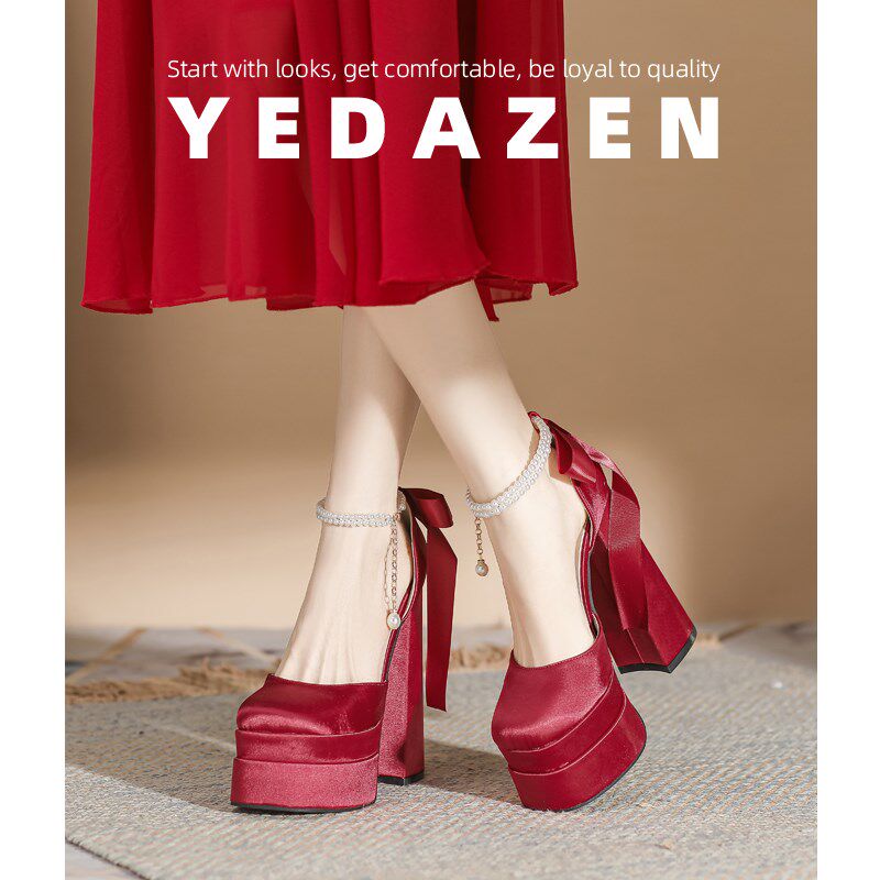 法式包头白色凉鞋仙女风夏季粗跟缎面防水台一字带中空小码高跟鞋