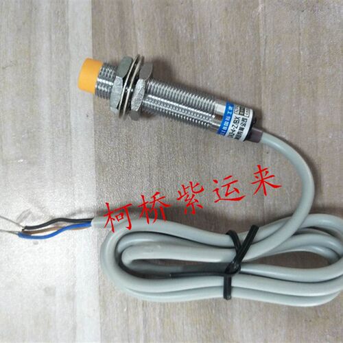 三线接近开关LJ12A3-4-Z/BX接近开关传感器 感应器