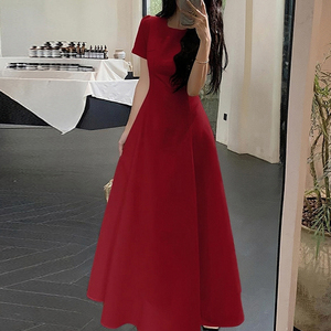 红色连衣裙子女2025新款高级感订婚礼服敬酒服收腰显瘦气质长裙子