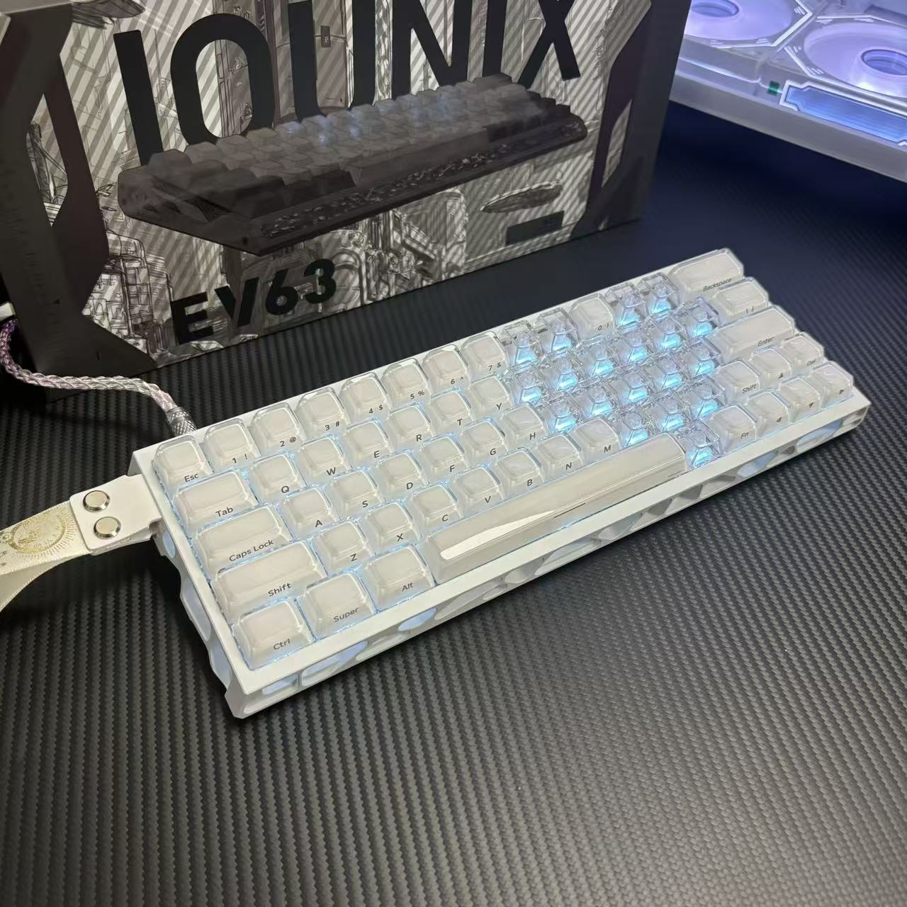 全新ev63镂空八宝磁轴满改键盘