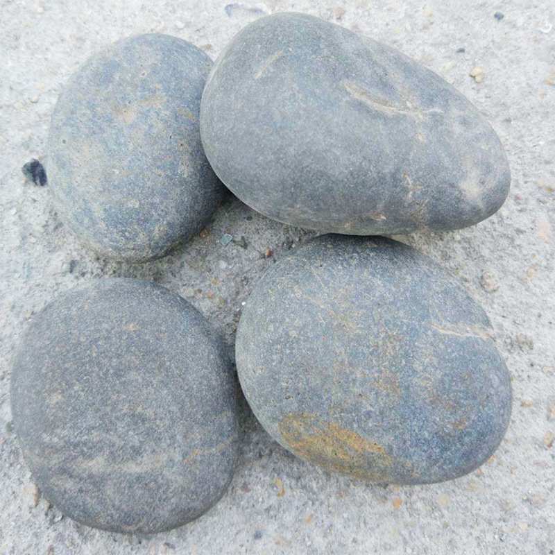 灰色鹅卵石垫层黑雨花石园林绿化鹅卵铺路散置水槽填沟石笼水池用