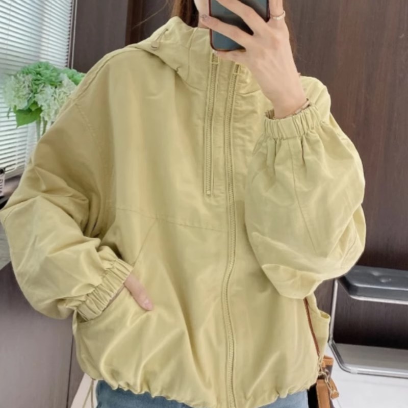 防晒衣外套女春夏季2025新款薄款爆款百搭宽松休闲流行短款冲锋衣