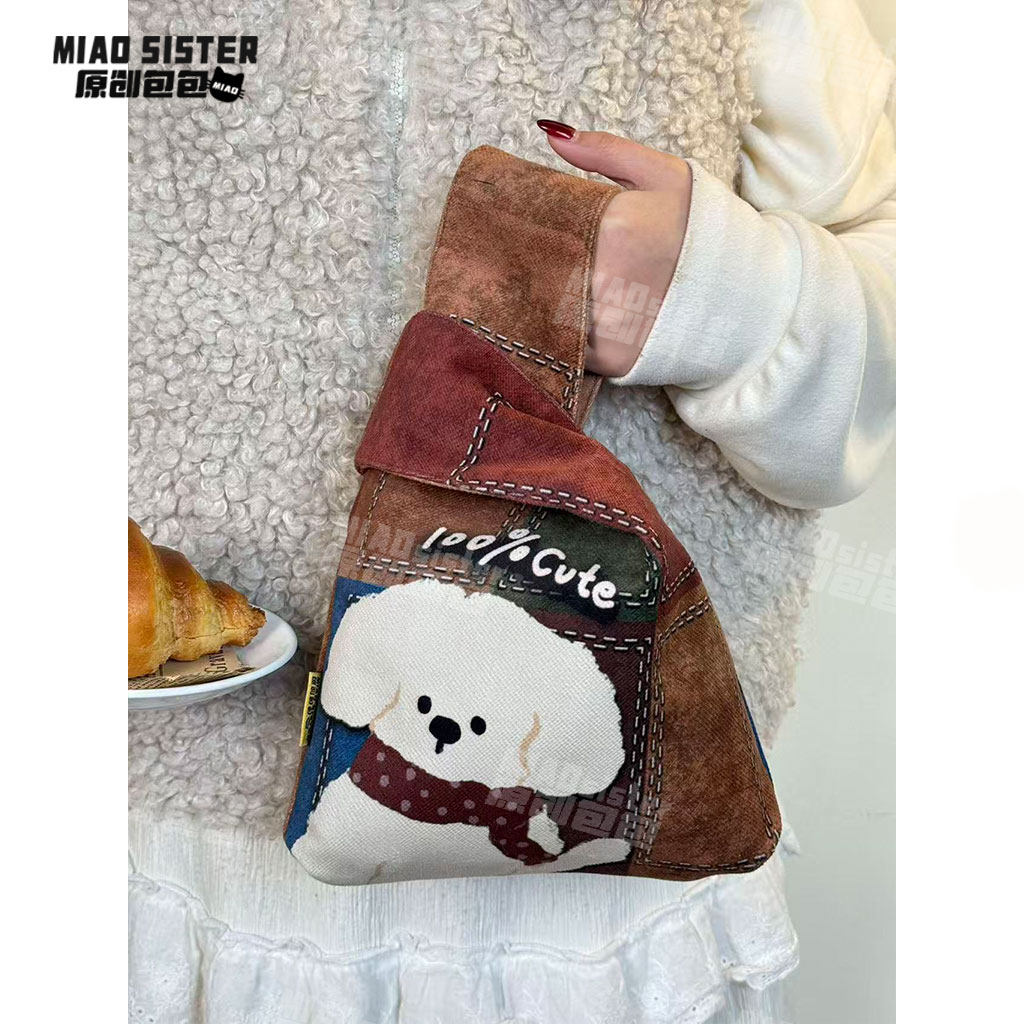 百分可爱秋冬复古可爱手腕包小巧便携百搭遛弯包束口手拎包新款B