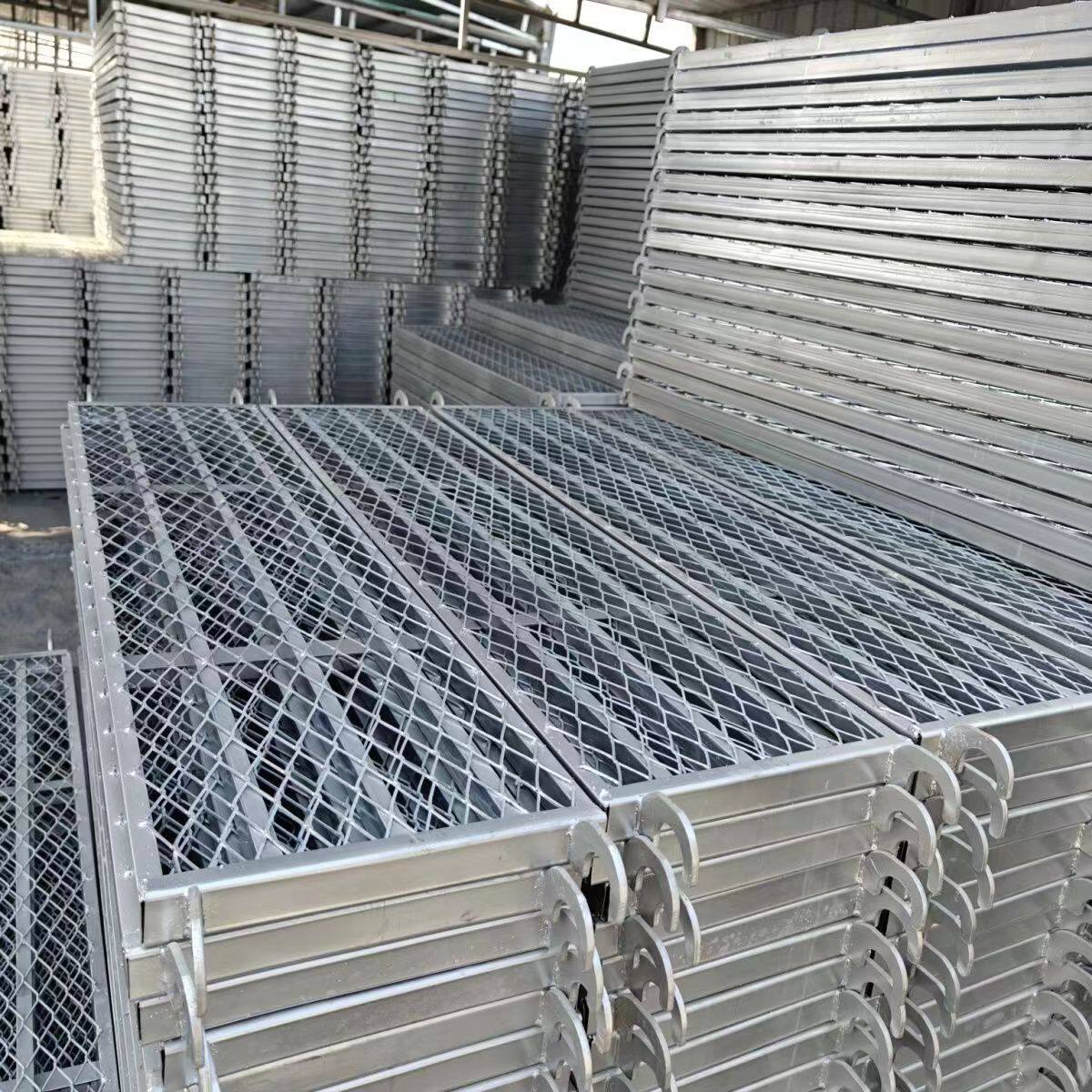 踏板加厚型脚手架踏板工地脚手架网丝冲孔鱼嘴踩板镀锌踏板包邮