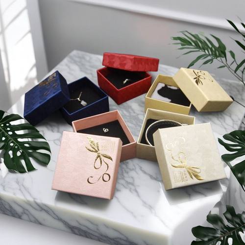 贝壳纹绒布吊坠手镯项链