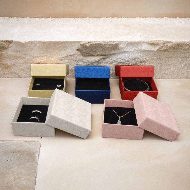 7.5贝壳纹吊坠盒手链手串