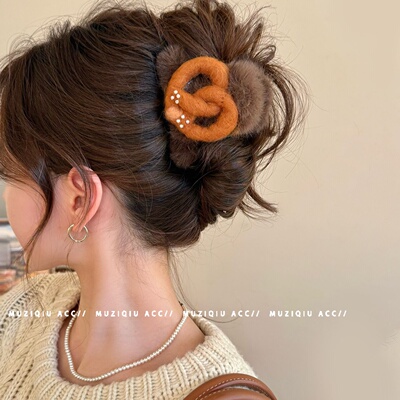 毛绒卡通头发抓夹女发量少高级感