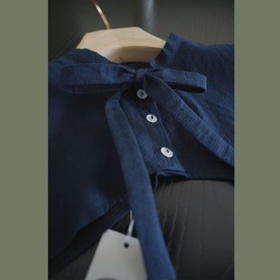 步履不停~文艺素净藏蓝色纯棉蝴蝶结系带衬衫假领子打底~显瘦内搭