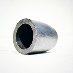 耐高温碳化硅熔炼坩埚 中频炉熔炼坩埚 熔炼化铁水锅金属化验容器