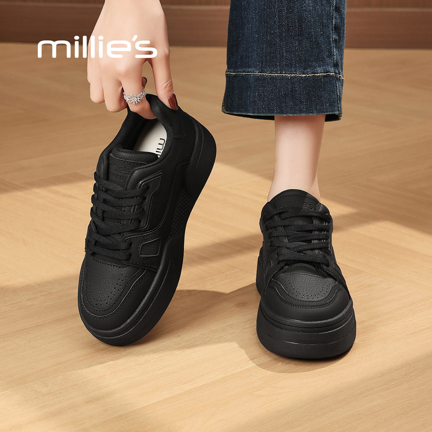 妙丽牛皮小白鞋女松糕板鞋巨好看