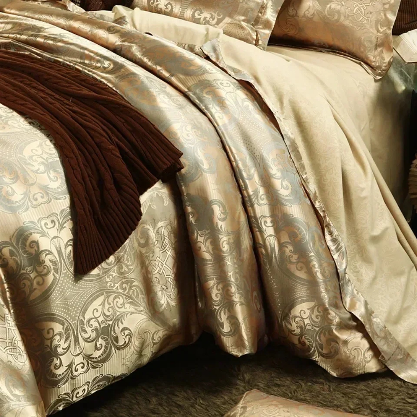 High End Jacquard King Size Bedding Set Luxury European Wed