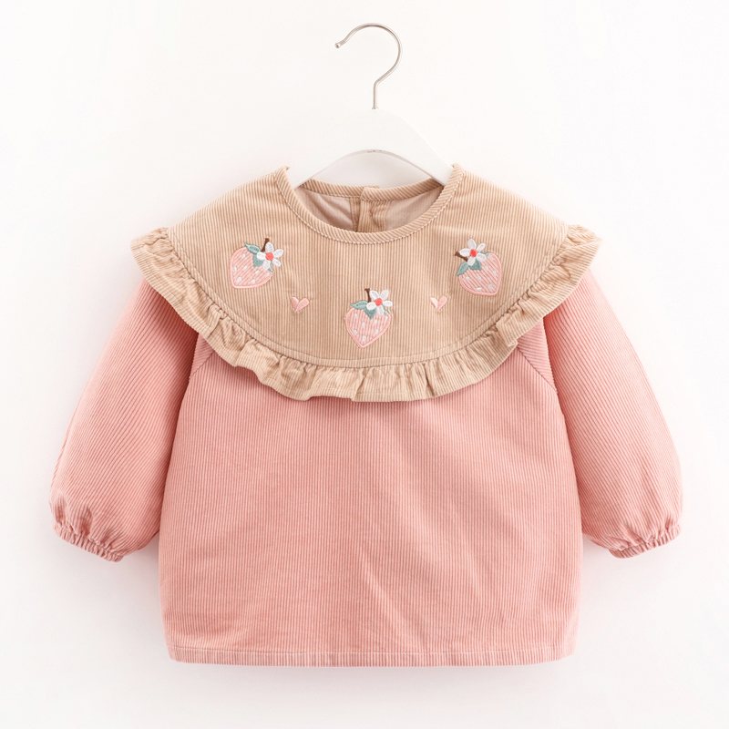 儿童围兜灯芯绒秋冬爱心草莓小孩外穿衣服幼儿园吃饭衣婴儿反穿衣