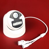 雄迈黑光全彩光暖光万万室内摄像头