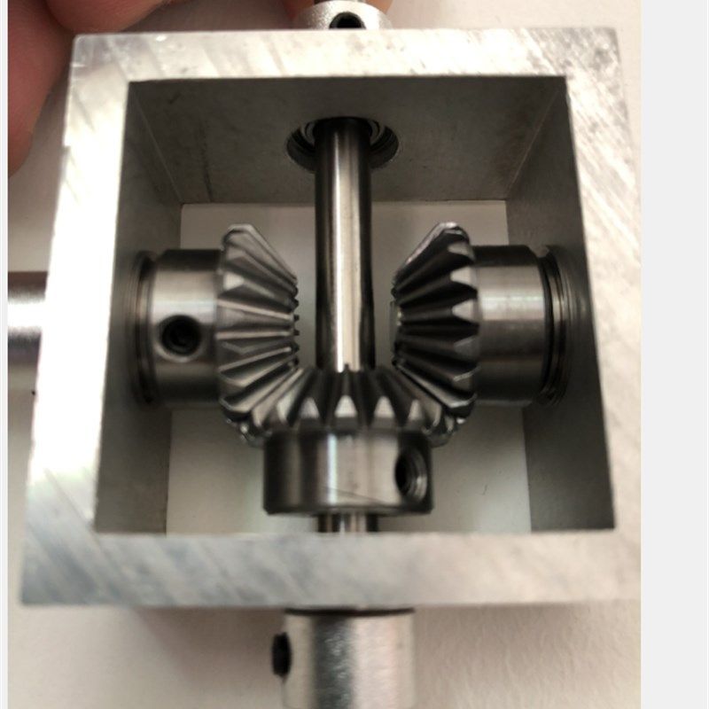 蜗轮蜗杆减速机小型变速箱9度直角换向齿轮箱比 比 转角器,电子元器件市场,电机/马达,淘宝优惠券,粉丝福利购,淘宝优惠卷