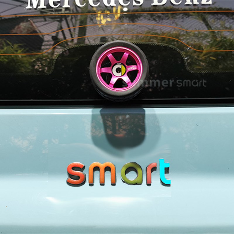 mrt汽车后备箱打辅助把手 尾箱后盖拉手备胎贴 仿真备胎车贴